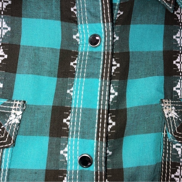 Rock 47 Wrangler Cowgirl Western Snap Front Shirt Size M Rodeo Embroidered Blue - Picture 6 of 10